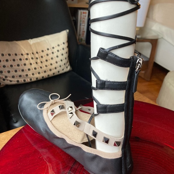 NEW Valentino Rockstud Lace-Up Ballet Flats Size 7/37 - Picture 2 of 4